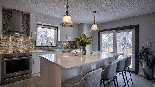 125 Riverview Place Se, Calgary, AB - Indoor Photo Showing Other Room