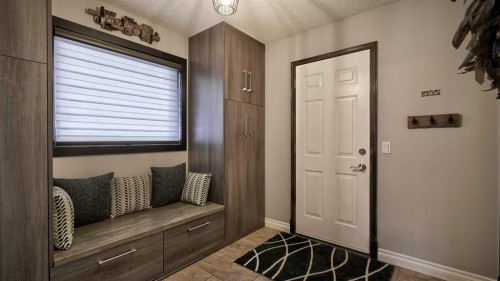 125 Riverview Place Se, Calgary, AB - Indoor Photo Showing Other Room