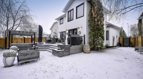 125 Riverview Place Se, Calgary, AB - Outdoor