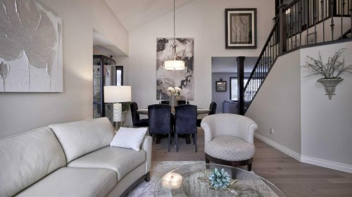 125 Riverview Place Se, Calgary, AB - Indoor Photo Showing Living Room