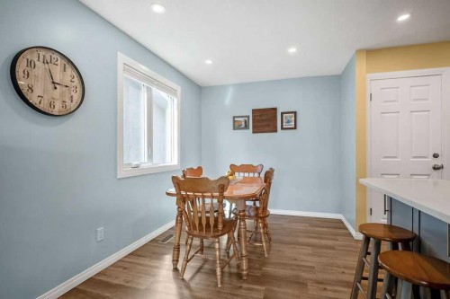 264 Midridge Crescent Se, Calgary, AB - Indoor Photo Showing Dining Room