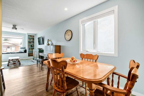 264 Midridge Crescent Se, Calgary, AB - Indoor Photo Showing Dining Room