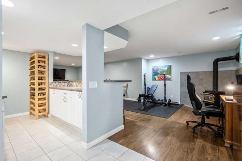 264 Midridge Crescent Se, Calgary, AB - Indoor