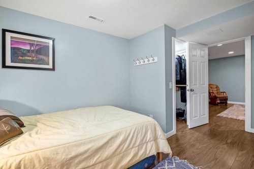 264 Midridge Crescent Se, Calgary, AB - Indoor Photo Showing Bedroom