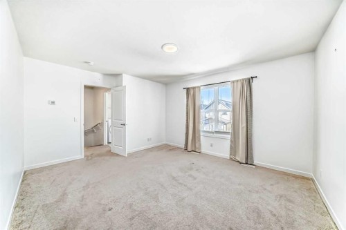 64 Masters Row Se, Calgary, AB - Indoor Photo Showing Other Room