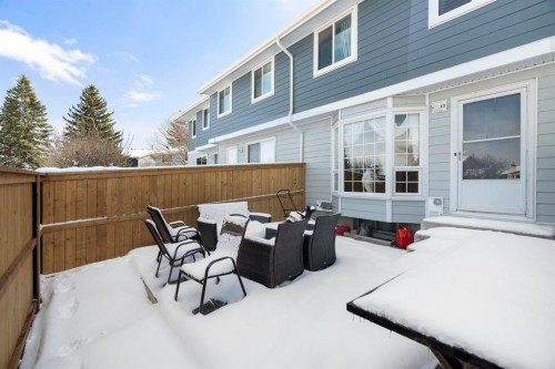 89 Bermuda Lane Nw, Calgary, AB - Outdoor