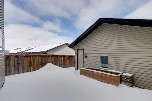 106 Luxstone Way Sw, Airdrie, AB - Outdoor With Exterior