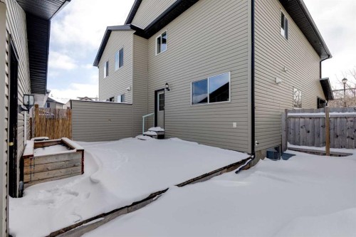 106 Luxstone Way Sw, Airdrie, AB - Outdoor With Exterior
