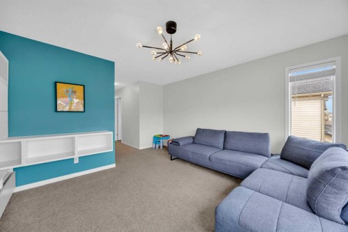 19 Bridleridge Green Sw, Calgary, AB - Indoor Photo Showing Living Room