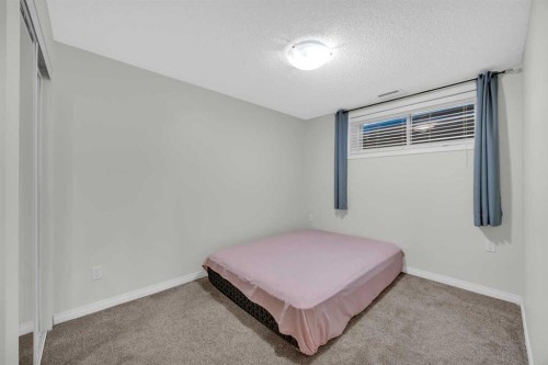 19 Bridleridge Green Sw, Calgary, AB - Indoor