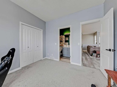 104 Prestwick Gardens Se, Calgary, AB - Indoor