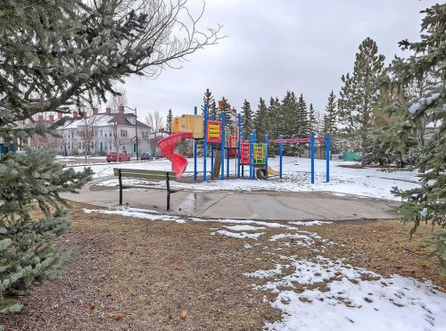 104 Prestwick Gardens Se, Calgary, AB - Outdoor