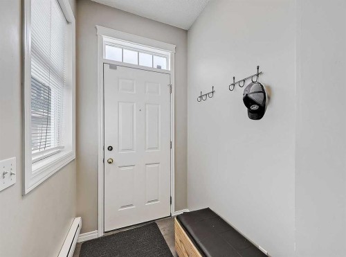 104 Prestwick Gardens Se, Calgary, AB - Indoor Photo Showing Other Room