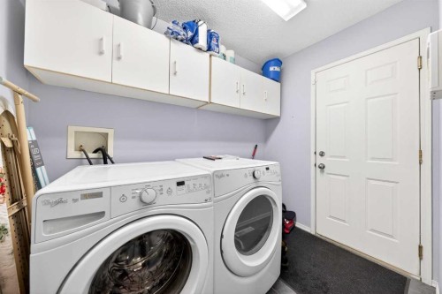 60 Citadel Ridge Close Nw, Calgary, AB - Indoor Photo Showing Laundry Room