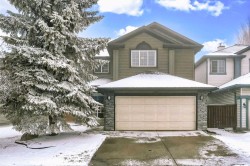 60 Citadel Ridge Close NW Calgary, AB T3G 4V6