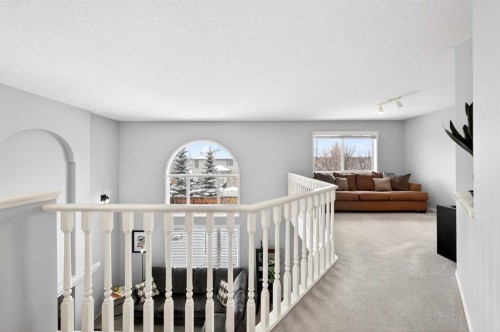 60 Citadel Ridge Close Nw, Calgary, AB - Indoor Photo Showing Other Room