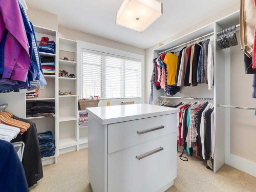 52 20 Street, Calgary, AB 