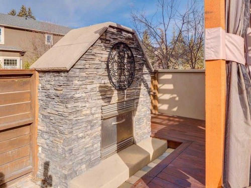 52 20 Street, Calgary, AB 