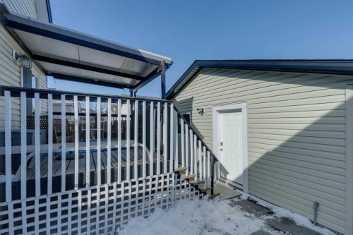 852 Everridge Drive Sw, Calgary, AB - Outdoor With Exterior