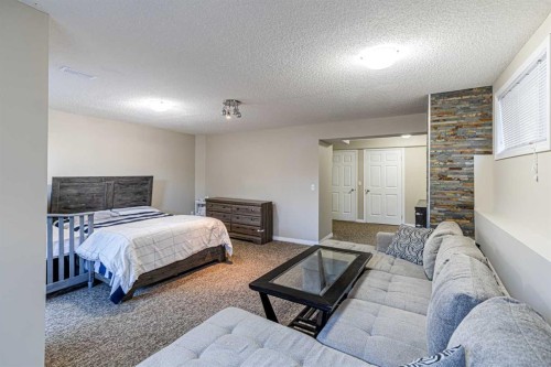 112 Covepark Rise Ne, Calgary, AB - Indoor Photo Showing Bedroom