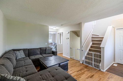 112 Covepark Rise Ne, Calgary, AB - Indoor Photo Showing Living Room