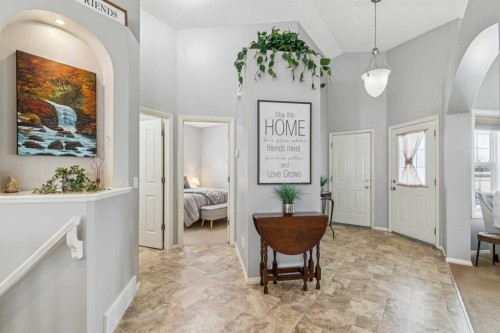 328 Cove Road, Chestermere, AB - Indoor Photo Showing Other Room