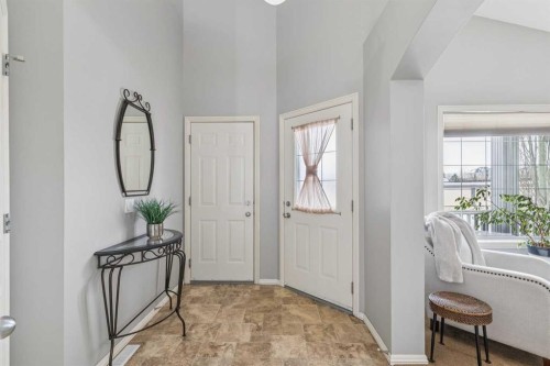 328 Cove Road, Chestermere, AB - Indoor Photo Showing Other Room