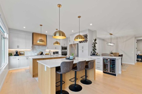 224 South Shore View, Chestermere, AB - Indoor Photo Showing Kitchen With Upgraded Kitchen