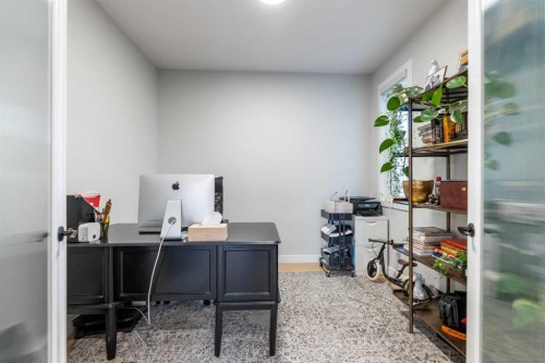 224 South Shore View, Chestermere, AB - Indoor Photo Showing Office