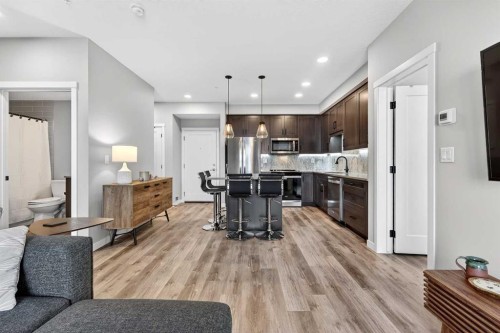 401-150 Shawnee Square Sw, Calgary, AB - Indoor