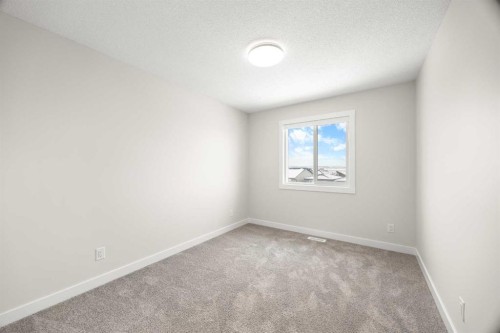 507 Lucas Boulevard Nw, Calgary, AB - Indoor Photo Showing Other Room