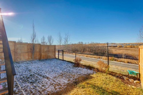 57 Crestridge Bay Sw, Calgary, AB - Outdoor