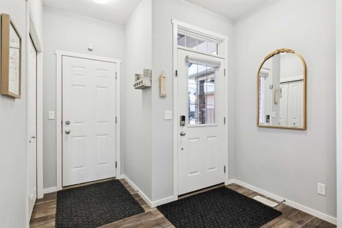 57 Crestridge Bay Sw, Calgary, AB - Indoor Photo Showing Other Room