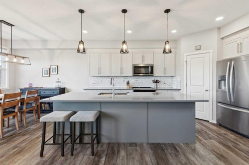 57 Crestridge Bay Sw, Calgary, AB - Indoor Photo Showing Kitchen With Stainless Steel Kitchen With Upgraded Kitchen
