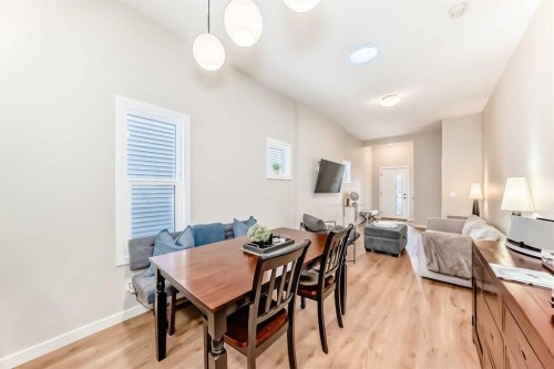 146 Highview Gate Se, Airdrie, AB - Indoor Photo Showing Dining Room
