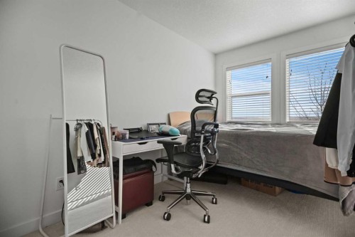 7581 202 Avenue Se, Calgary, AB - Indoor Photo Showing Office