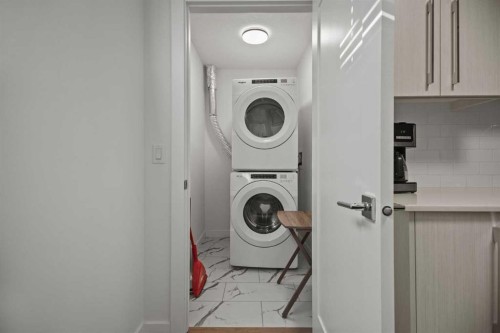 7581 202 Avenue Se, Calgary, AB - Indoor Photo Showing Laundry Room