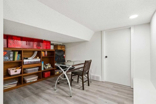 220 Macewan Glen Place Nw, Calgary, AB - Indoor