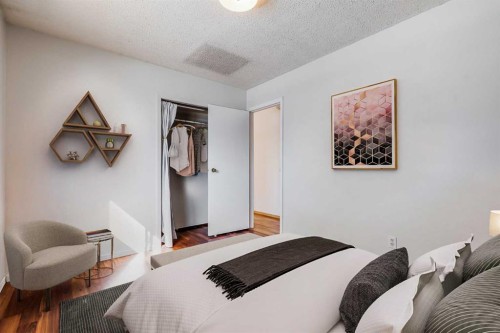 21 Mountain Circle Se, Airdrie, AB - Indoor Photo Showing Bedroom