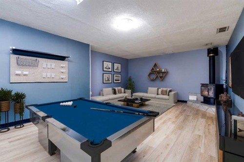 21 Mountain Circle Se, Airdrie, AB - Indoor Photo Showing Other Room