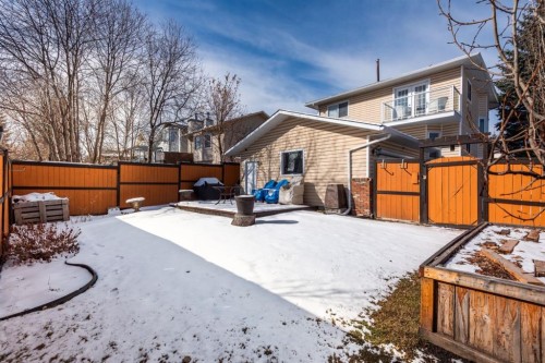 4 Cedargrove Way Sw, Calgary, AB - Outdoor