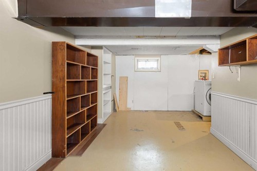 928 18A Street Ne, Calgary, AB - Indoor