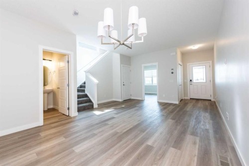 568 Legacy Circle Se, Calgary, AB - Indoor Photo Showing Other Room