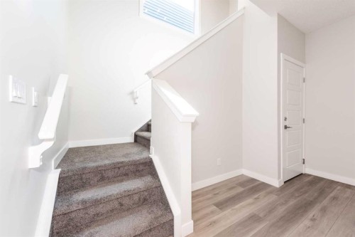 568 Legacy Circle Se, Calgary, AB - Indoor Photo Showing Other Room