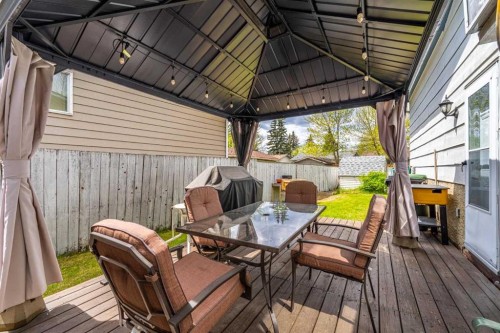 71 Sunmills Drive Se, Calgary, AB - Outdoor With Deck Patio Veranda With Exterior
