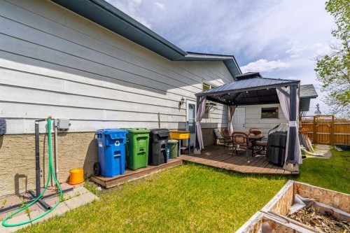 71 Sunmills Drive Se, Calgary, AB - Outdoor With Deck Patio Veranda With Exterior