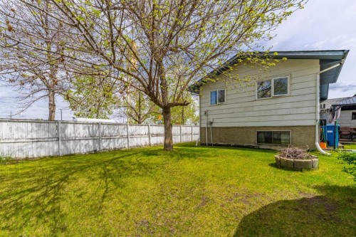 71 Sunmills Drive Se, Calgary, AB - Outdoor