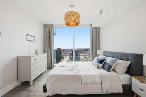 1606-519 Riverfront Avenue Se, Calgary, AB - Indoor Photo Showing Bedroom