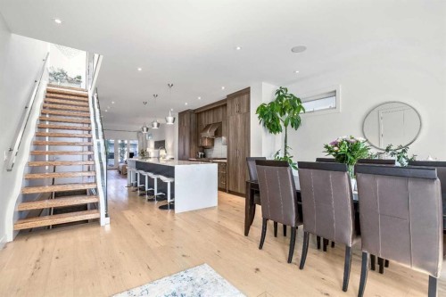 2136 53 Avenue Sw, Calgary, AB - Indoor Photo Showing Dining Room