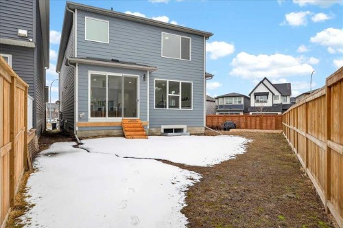 318 Walcrest Way Se, Calgary, AB - Outdoor